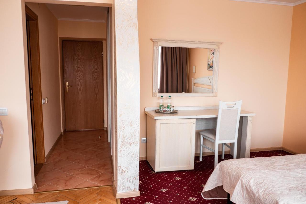 Hotel Halychyna Ternopil Luaran gambar