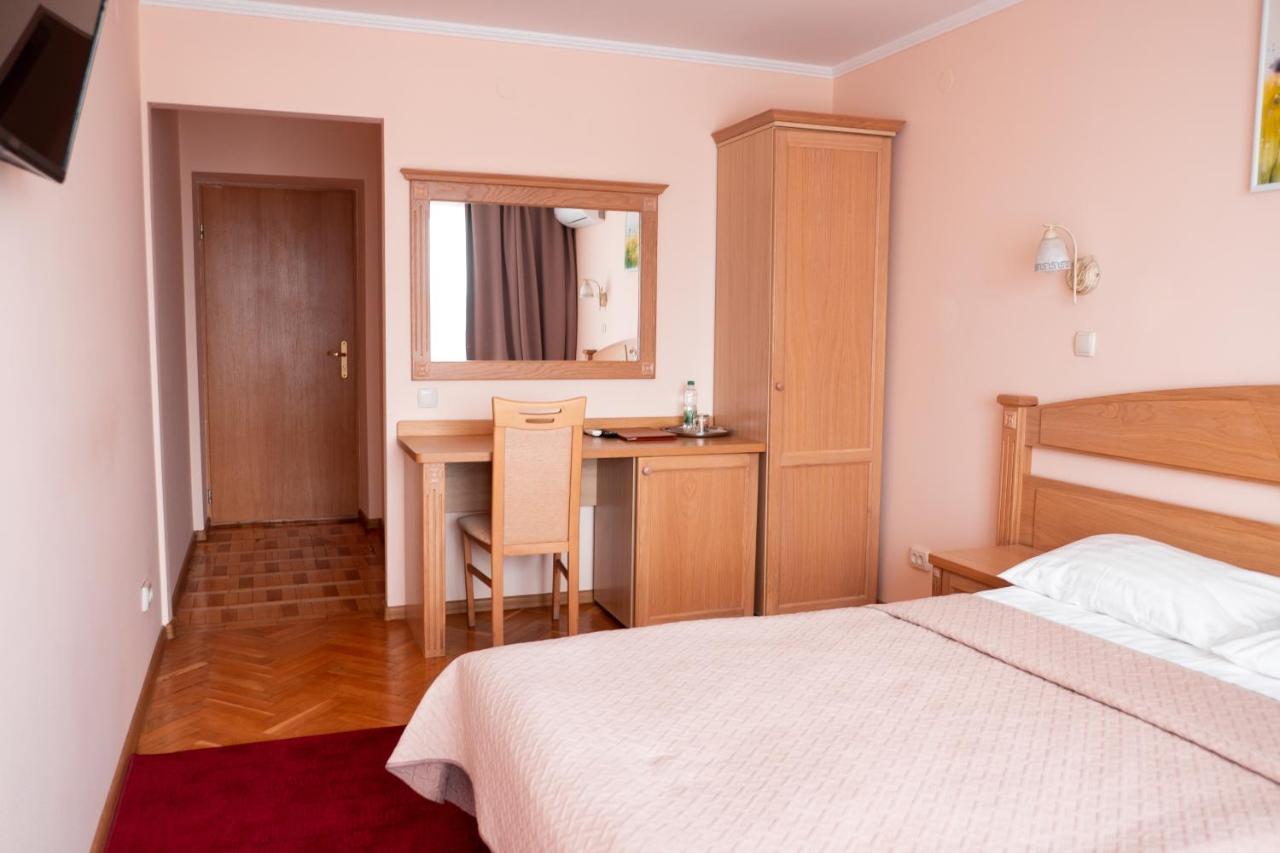 Hotel Halychyna Ternopil Luaran gambar